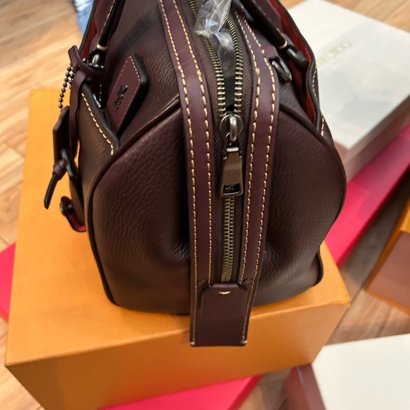 Coach woman  Dark Brown rogueLeather satchel - Picture 3 of 11